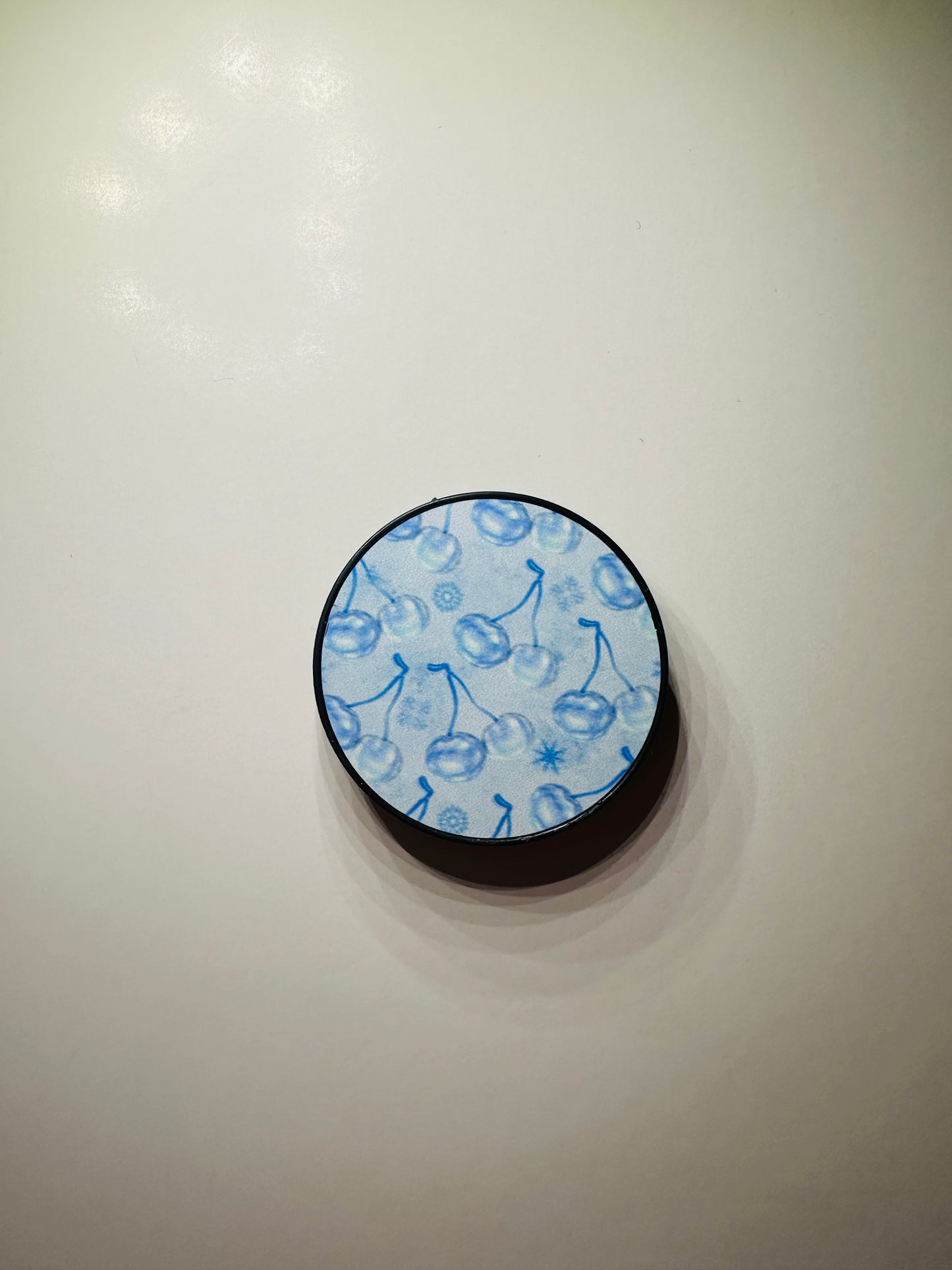 Ice Berries Phone Grip