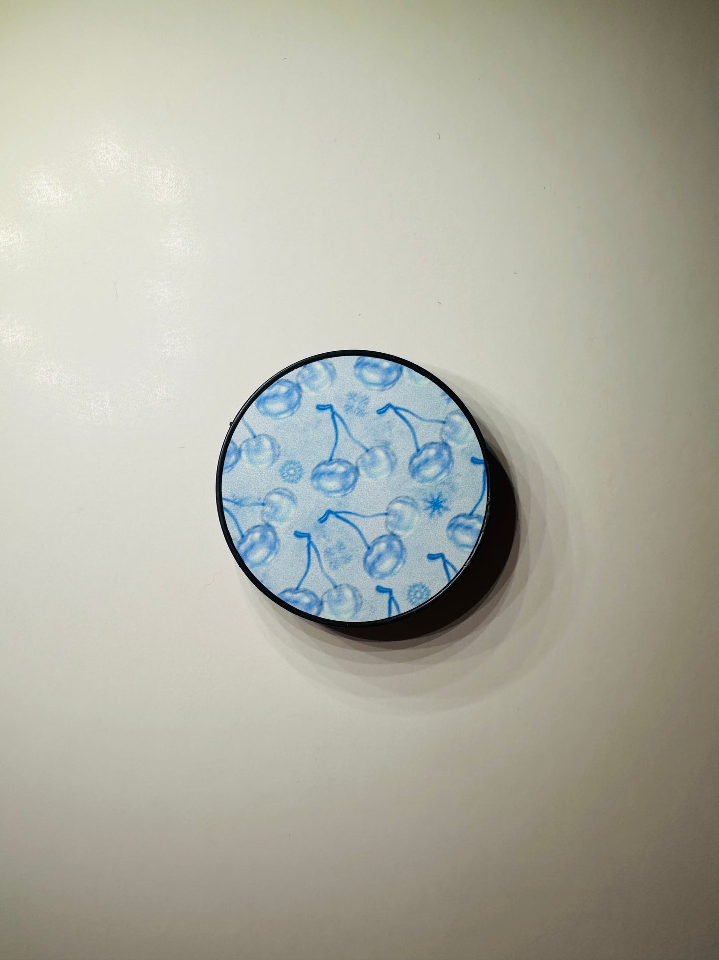 Ice Berries Phone Grip