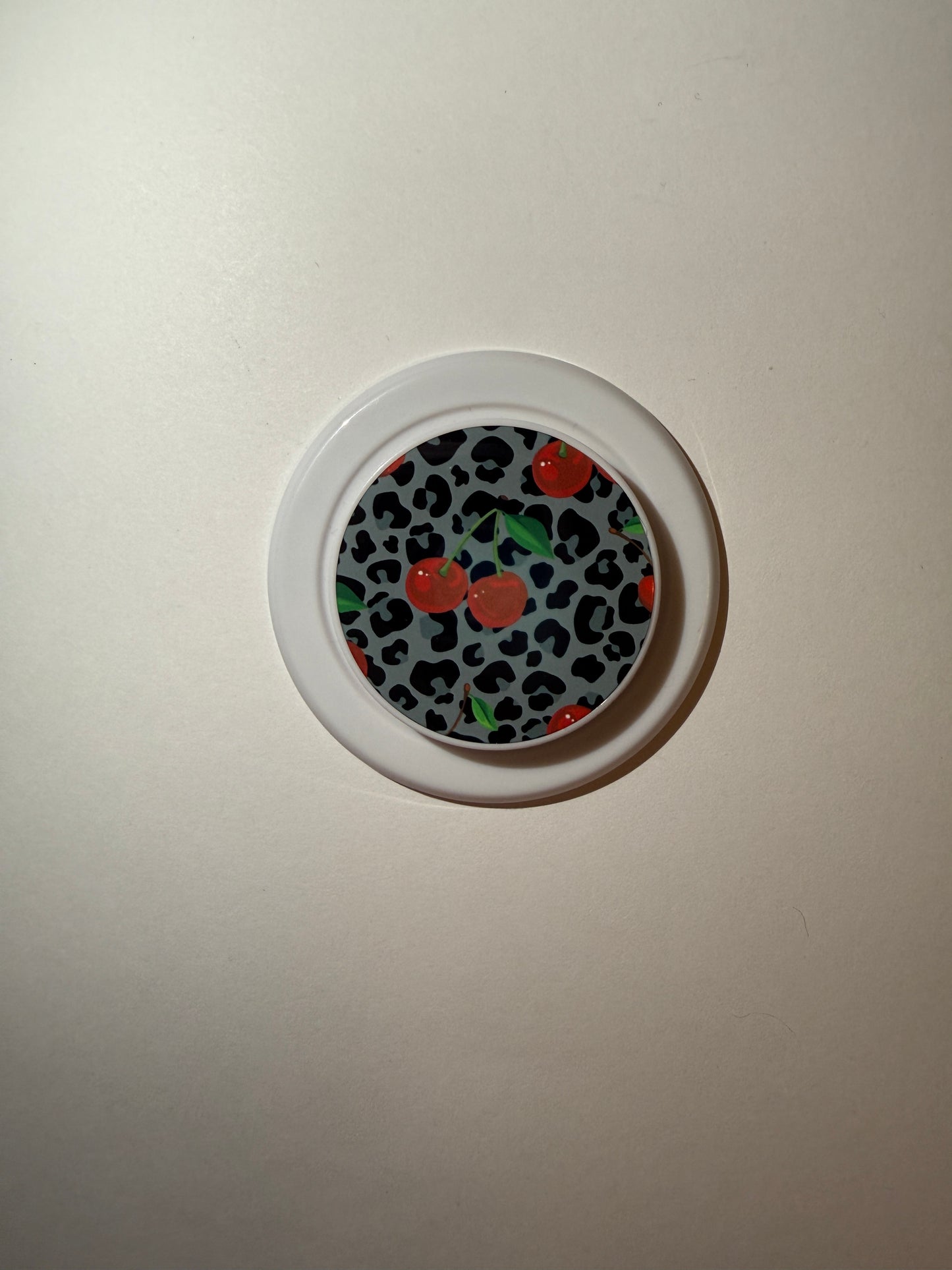 Cheetah & Cherries MagSafe Phone Grip