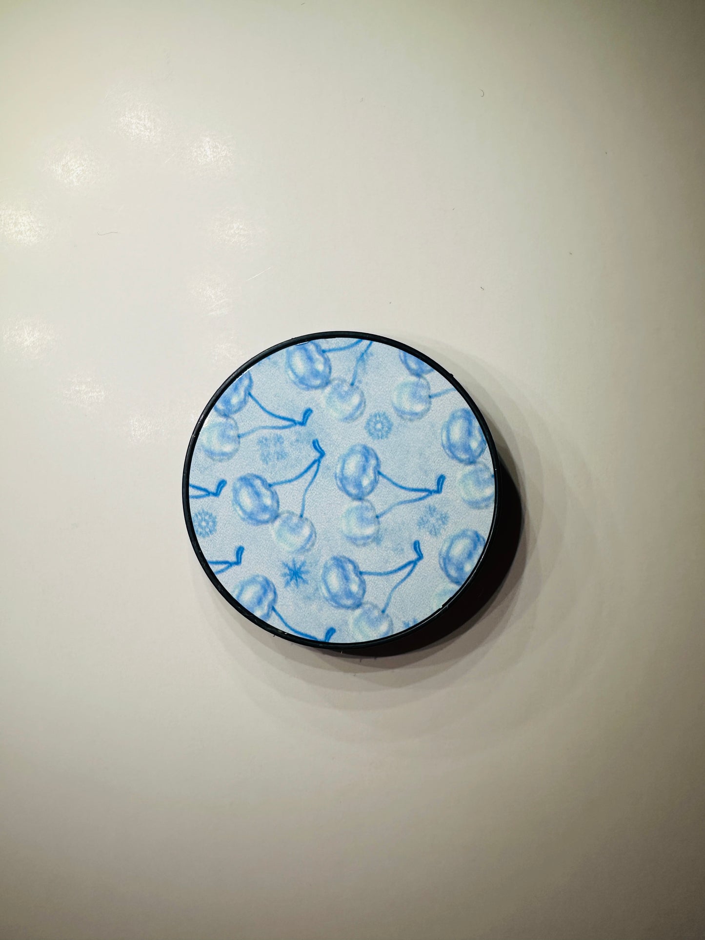 Ice Berries Phone Grip