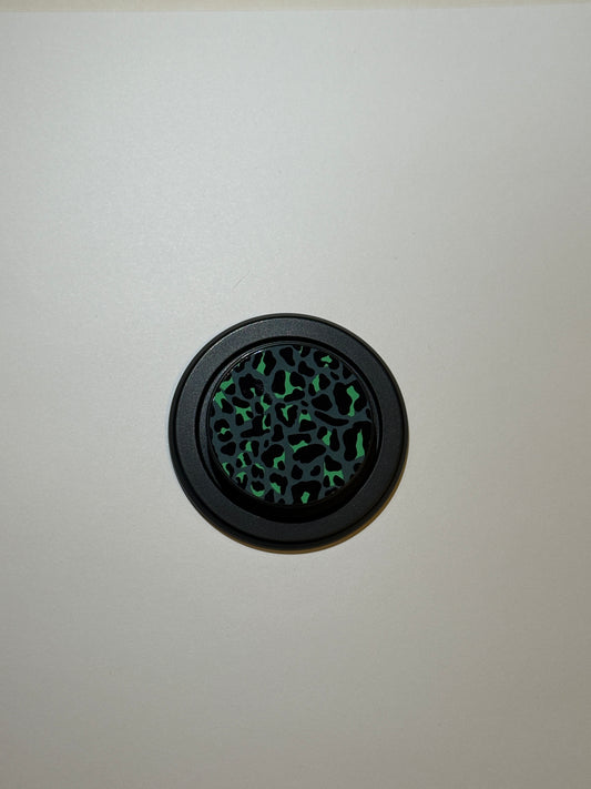 New!! Green Leopard MagSafe Phone Grip