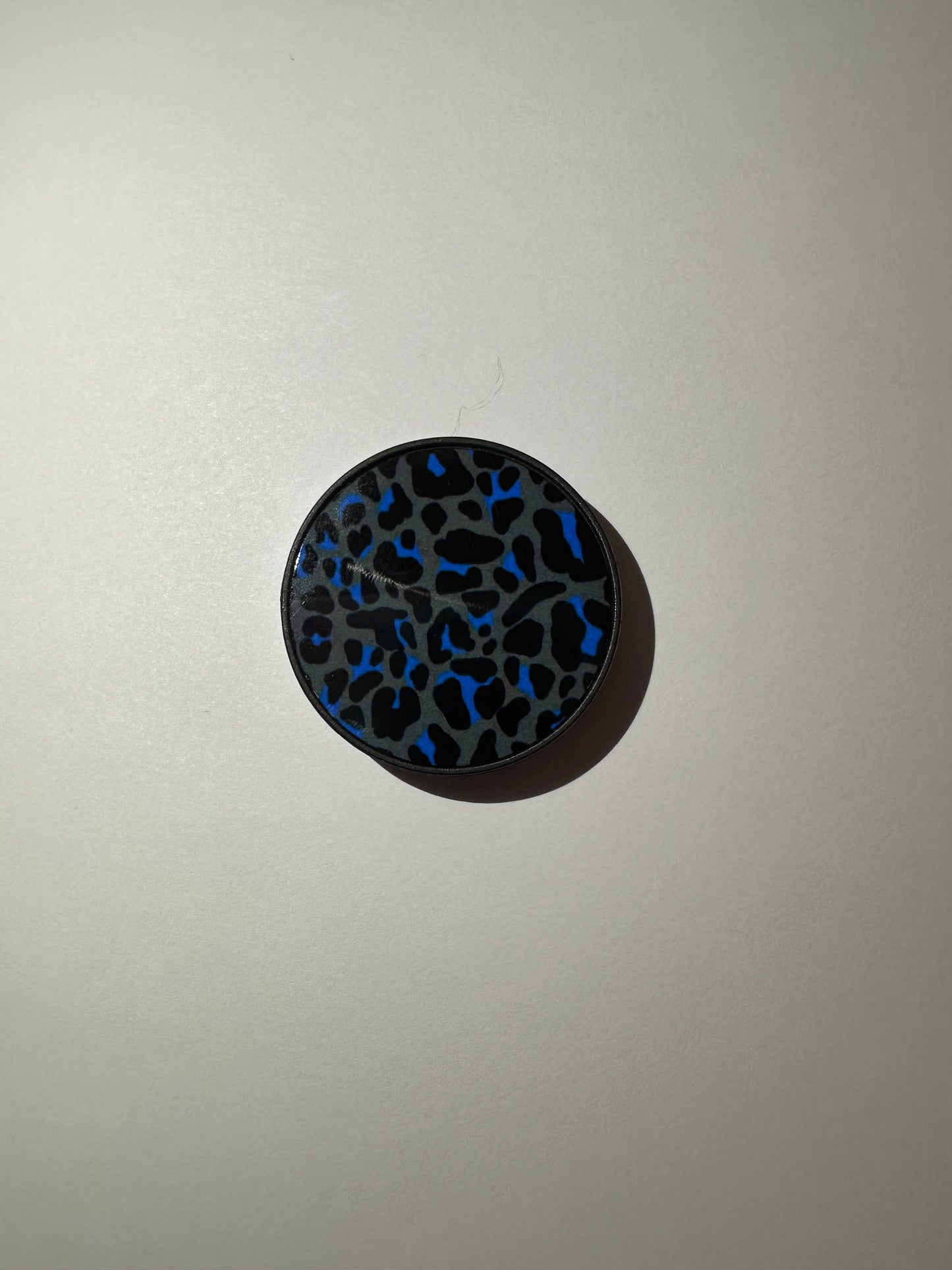 Blue Leopard Phone Grip
