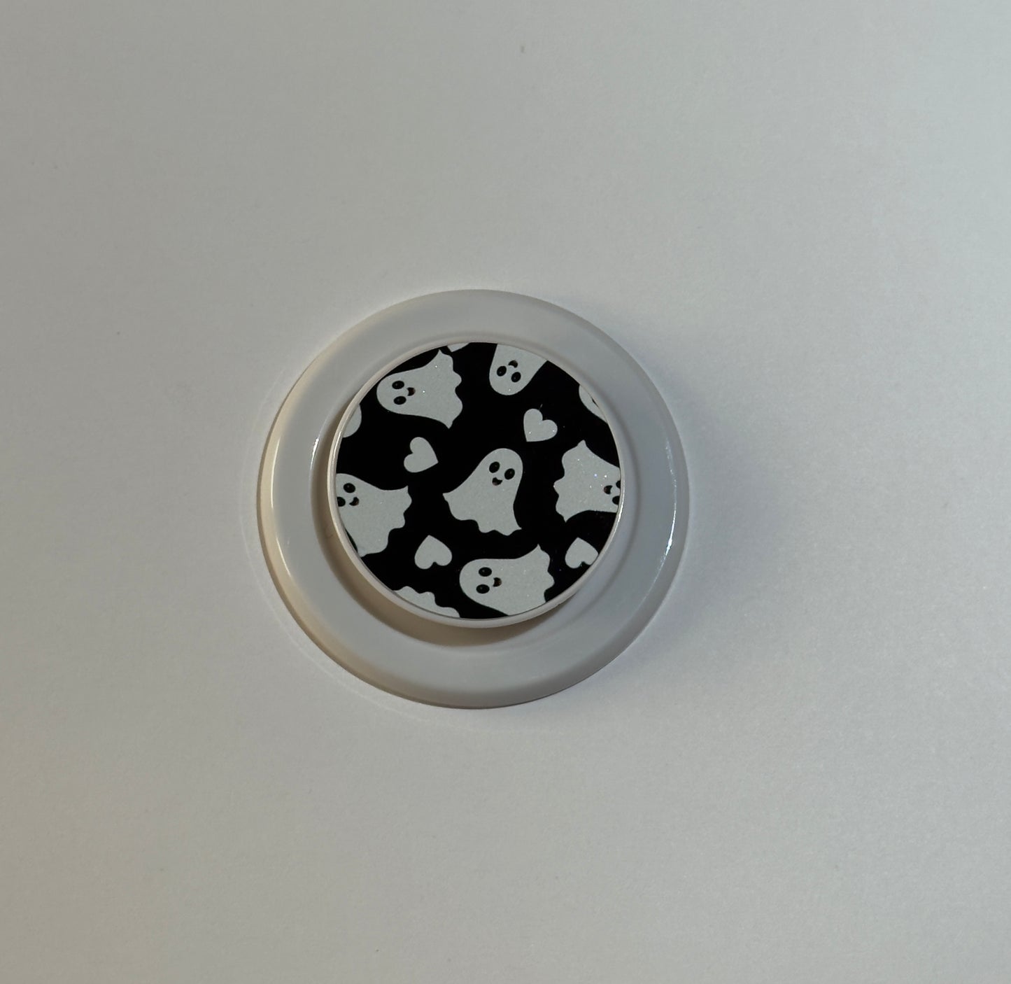 New!! Ghosties MagSafe Phone Grip