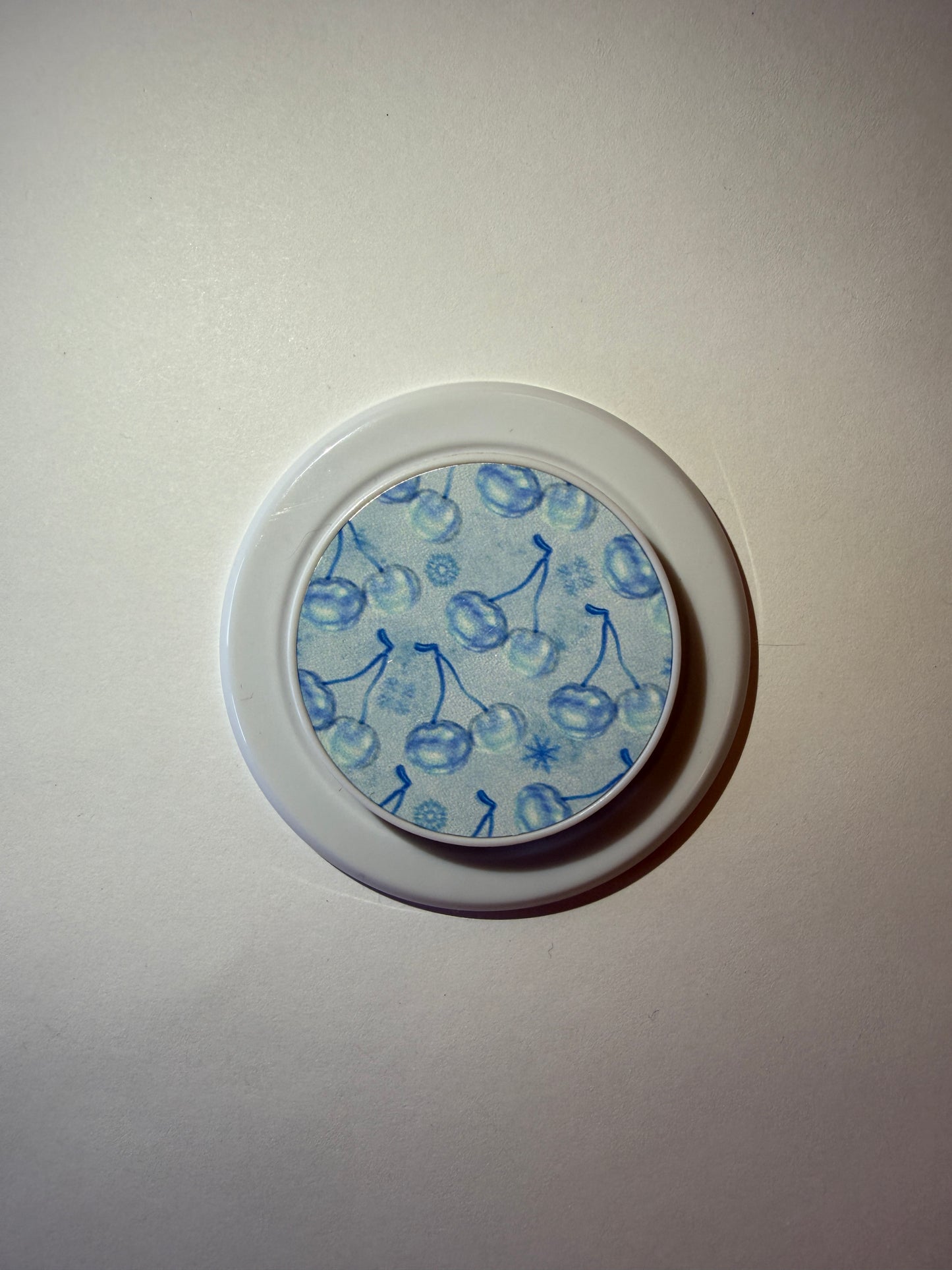 Ice Berries MagSafe Phone Grip