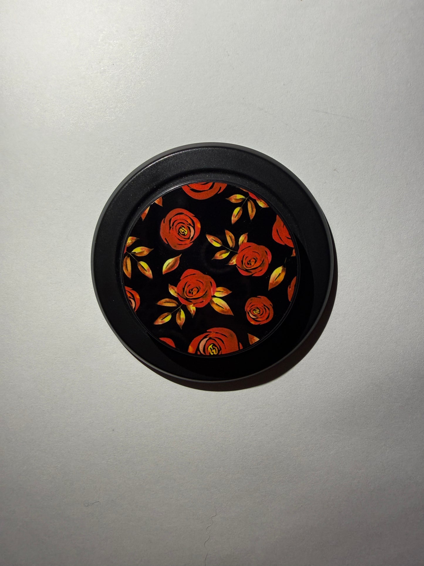 Dark Flowers MagSafe Phone Grip