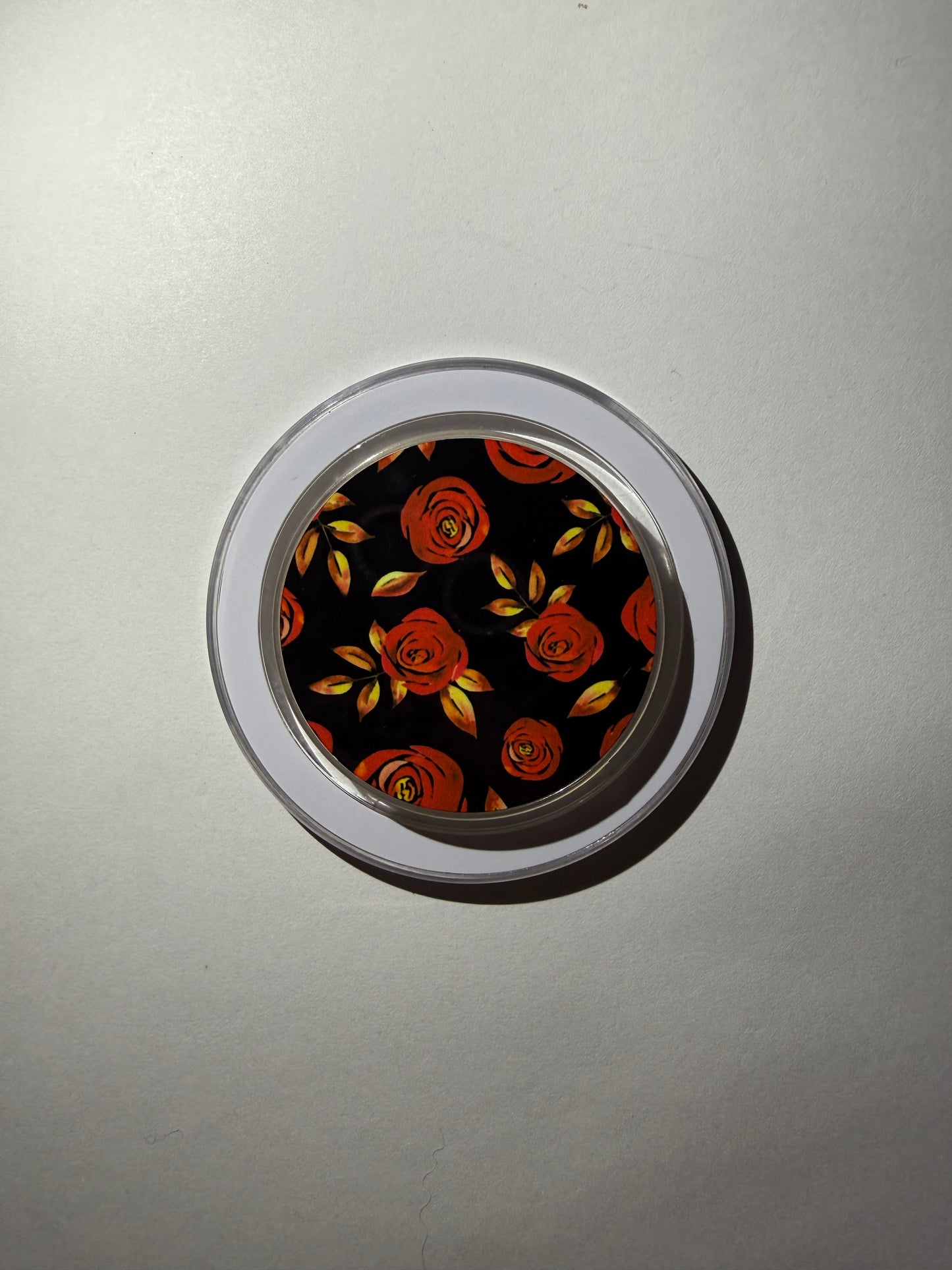 Dark Flowers MagSafe Phone Grip