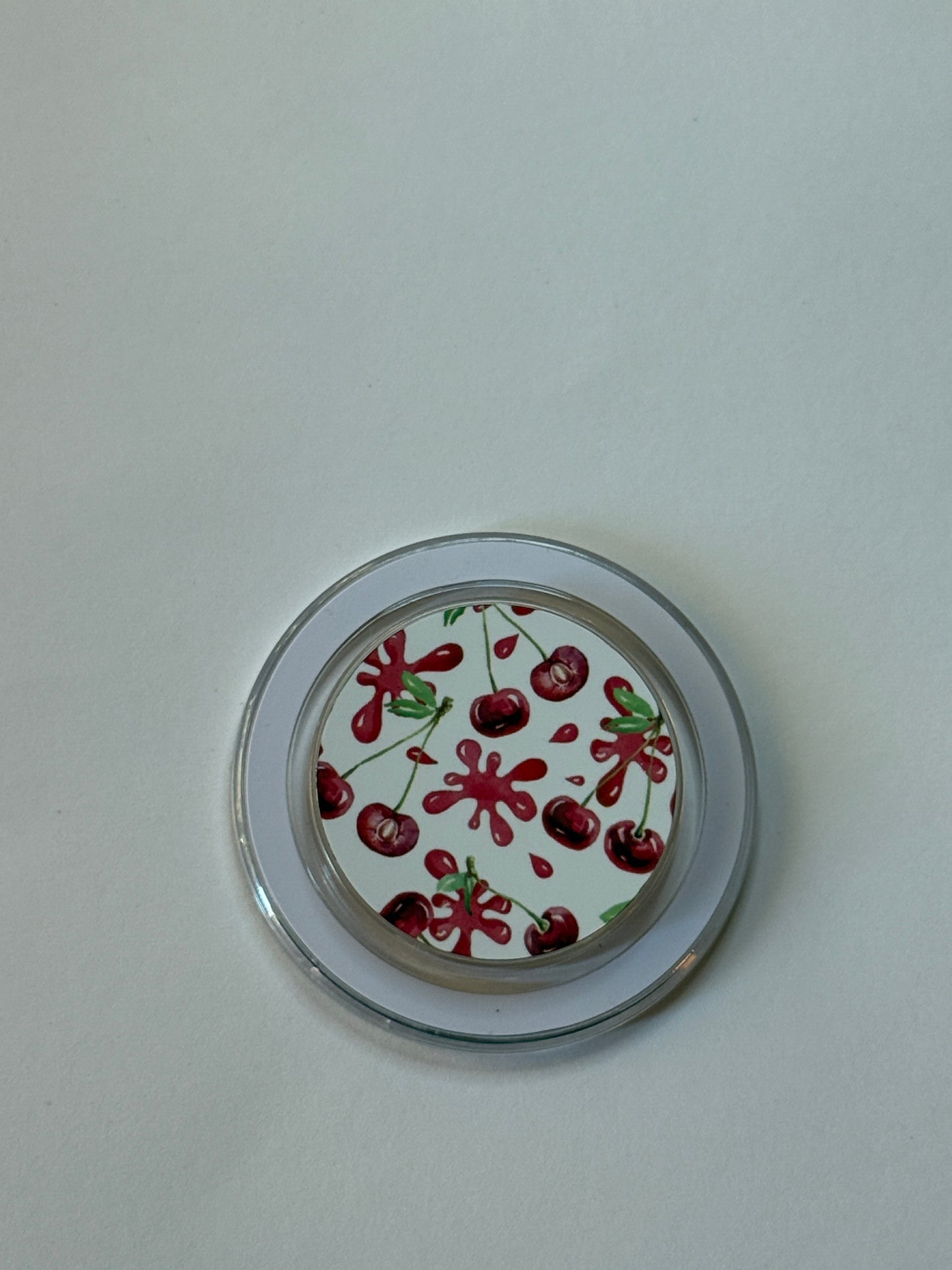 New!! Cherry Splash MagSafe Phone Grip